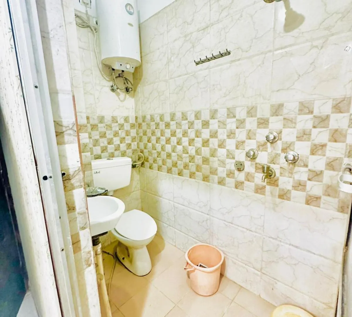 ****  Bholanath Residency Hotel Varanasi India