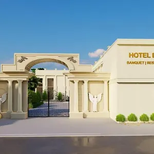 Hotel Divine Banaras By, Varanasi